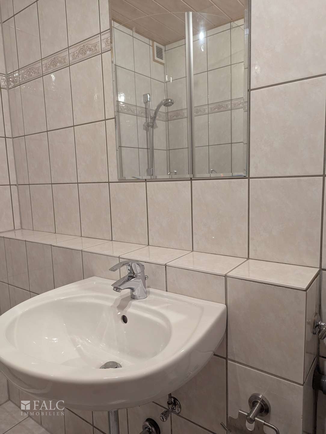 UG Dusche WC I